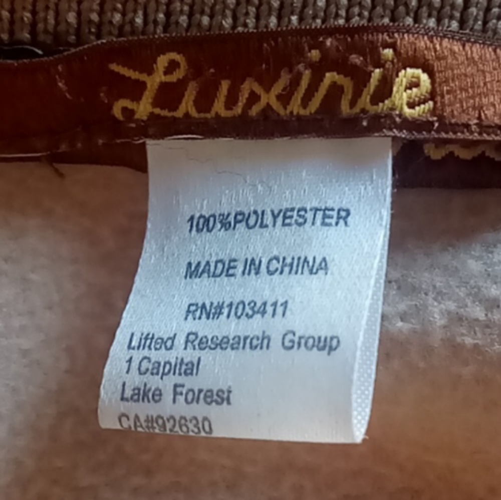 Luxirie Jacket - Picture 6 of 8